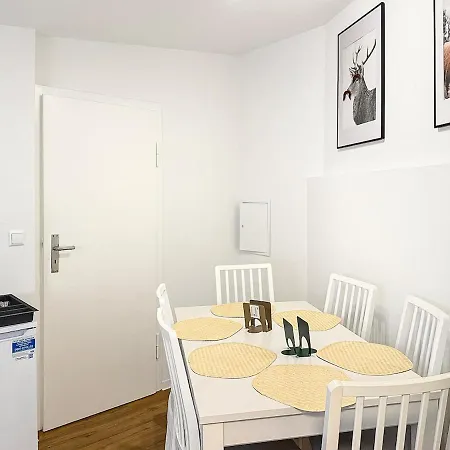 בית נופש Zentr Gruppen-duplex 13 Schlafplaetze, Ps5, Spiele & Terrasse