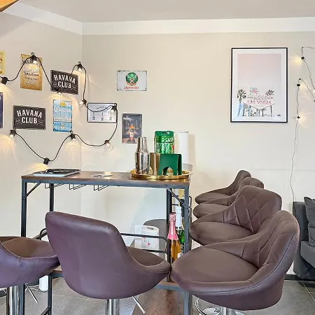 Zentr Gruppen-duplex 13 Schlafplaetze, Ps5, Spiele & Terrasse * שטוטגרט